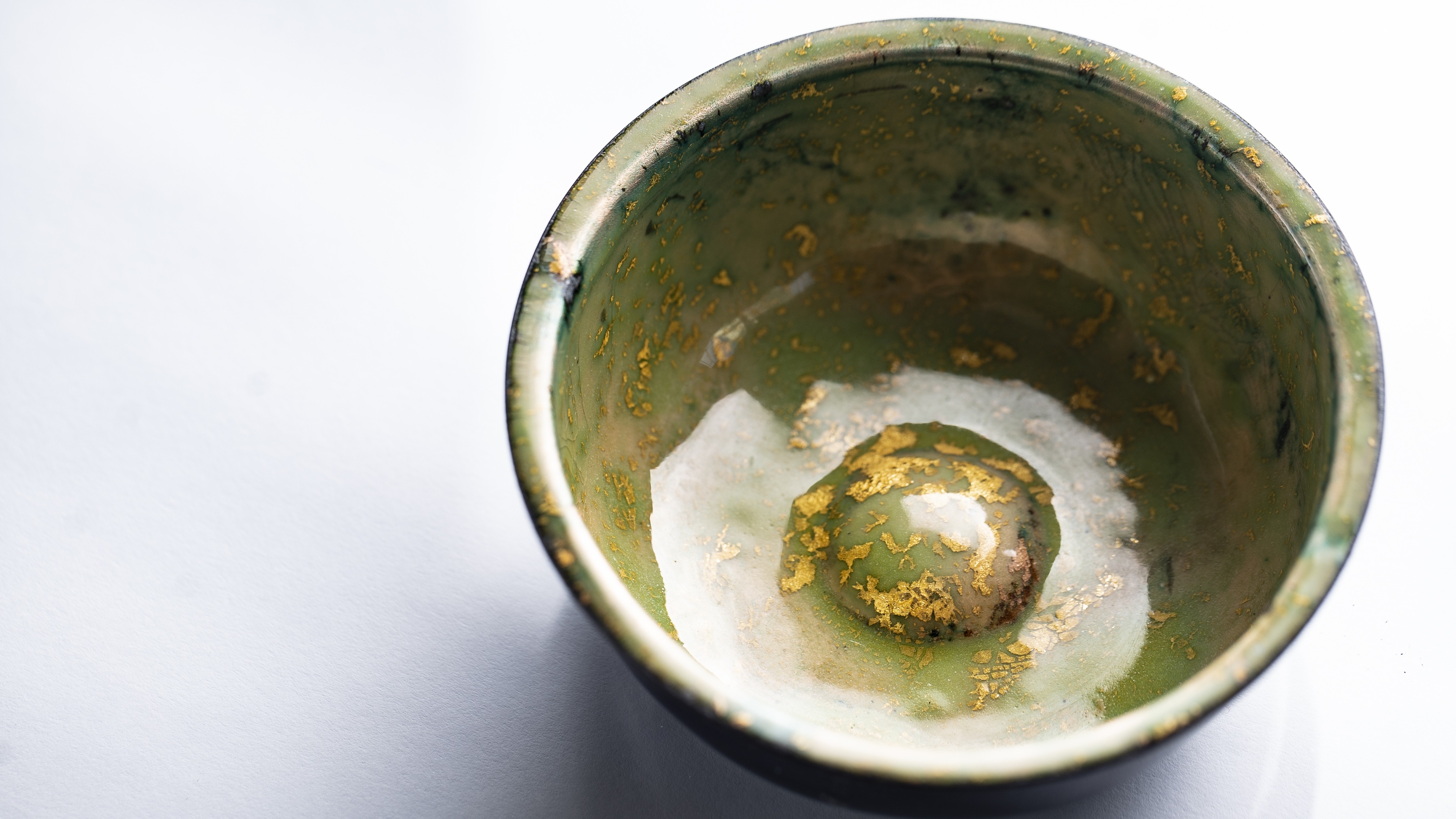 Rozita Kasuto | Cam-Emay | Yeşil Varaklı Hamam Tası